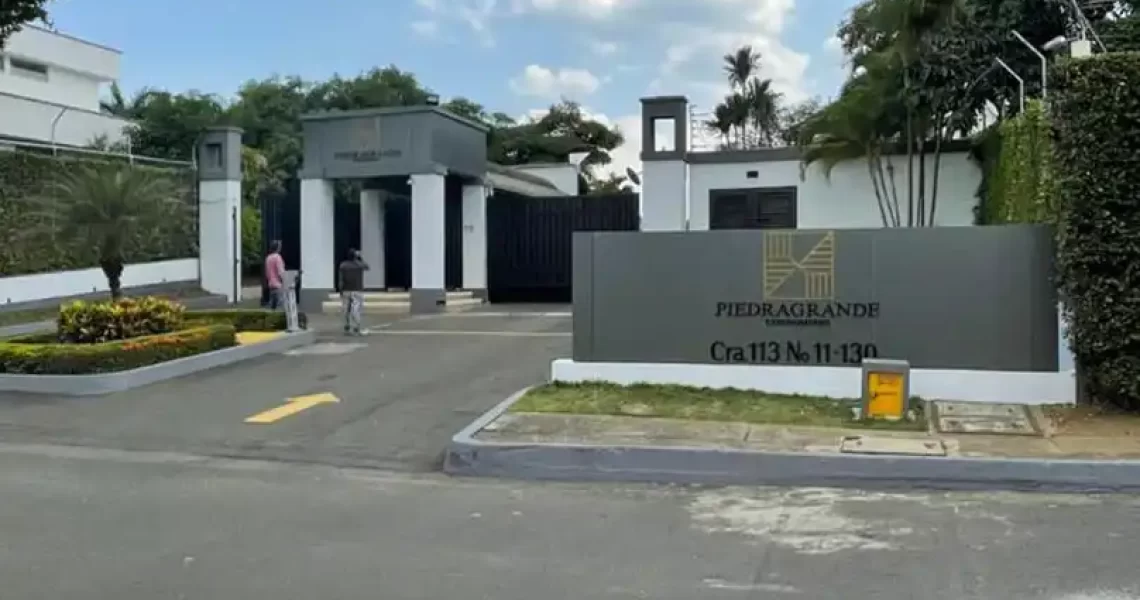Condominio PIEDRAGRANDE (8)